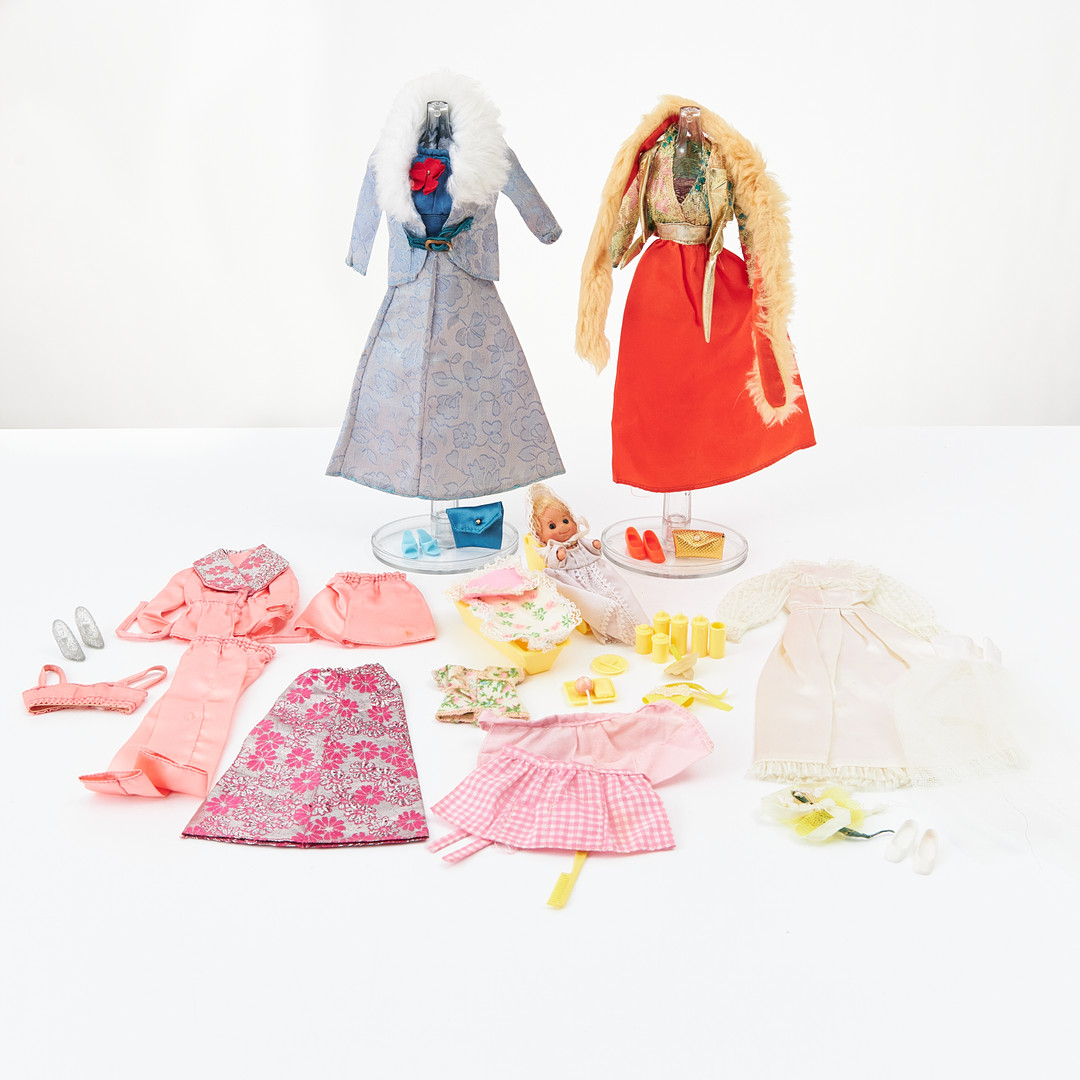 BARBIE AND HER FRIENDS, BBF+GUAG, Outfits, (5), #7839, #7840, Brocade Satin Party, #7841, Party Separates, #7843, Party Dress, #7882 Baby Sits, Sears, (1974-1976), Mattel.