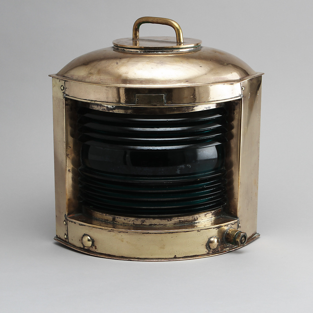 Bilder för 381140. LANTERNA, "Perko", Perkins marine lamp & hardware