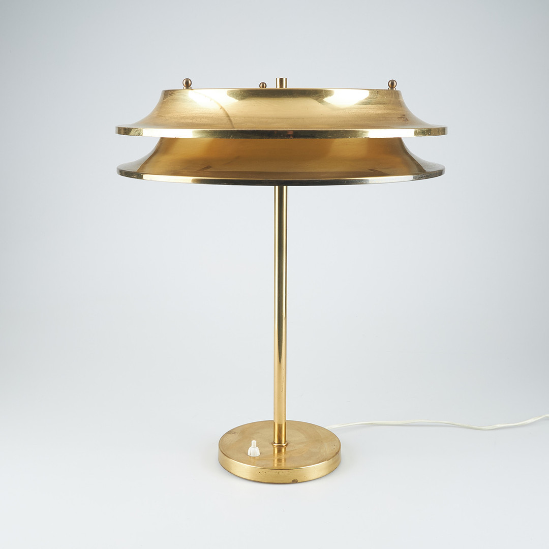 KAI RUOKONEN. HOTELL - BORDSLAMPA. Tillverkad av Orno. 1970-tal.