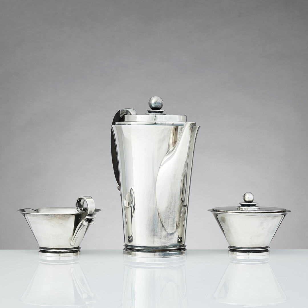 HARALD NIELSEN. Kaffeservis, tre delar, sterlingsilver, Georg Jensen, Danmark 1915-1933. Design nr 600 A.