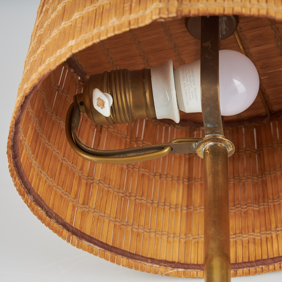 PAAVO TYNELL. BORDSLAMPA. Taito (modell 5141) 1930/40-tal.