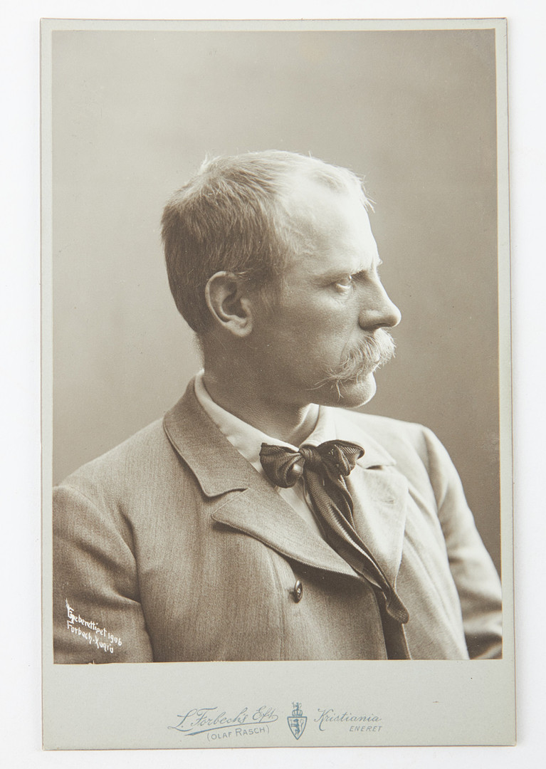 AUTOGRAPH LETTER SIGNED AND STUDIO CABINET PHOTOGRAPH OF NANSEN.