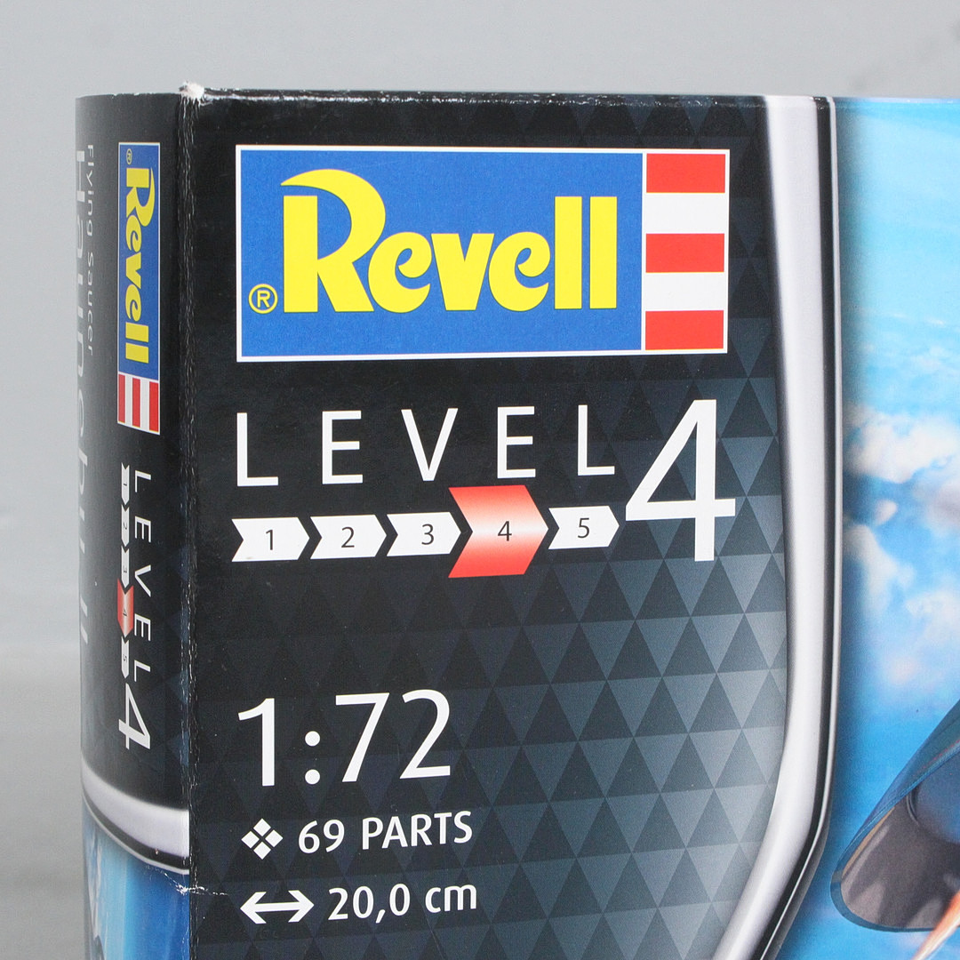Modellbausatz 'Flying Saucer Haunebu II', Level 4, 1:72, 1. Serie.