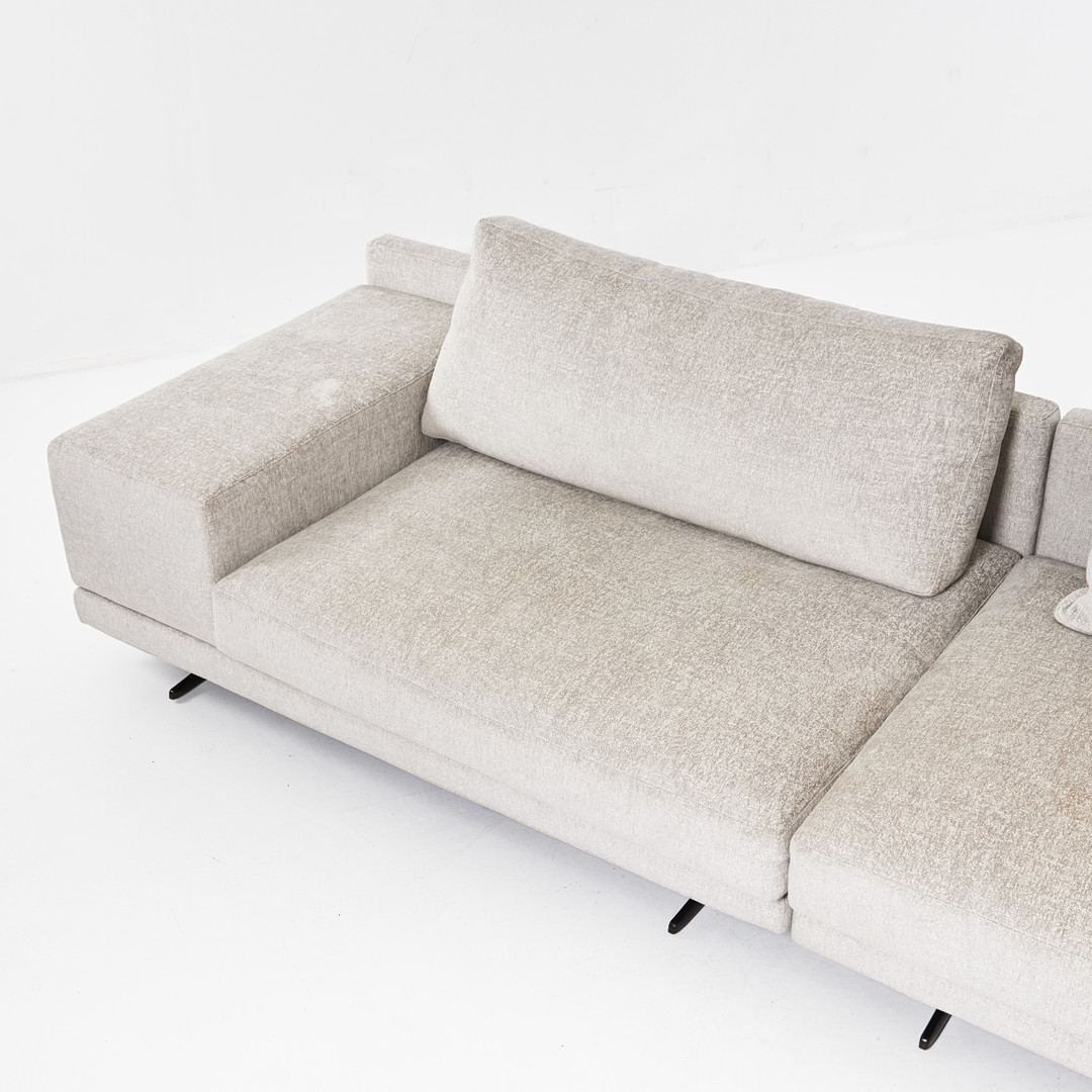JEAN-MARIE MASSAUD. ''Mondrian'', soffa, Poliform, grå textilklädsel.