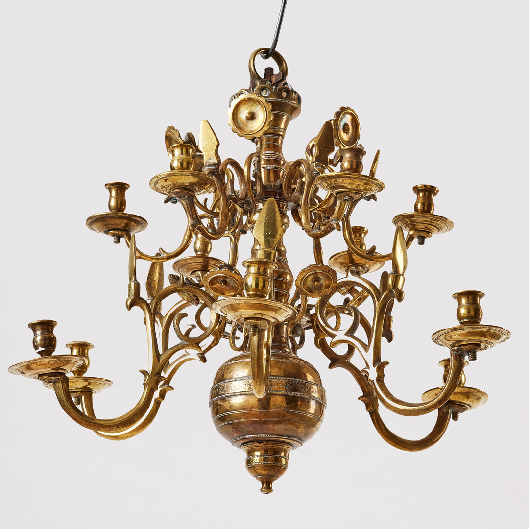 LJUSKRONA, Preussen/Östeuropa omkring 1800, barockmodell, för 12 ljus, gjuten mässing.