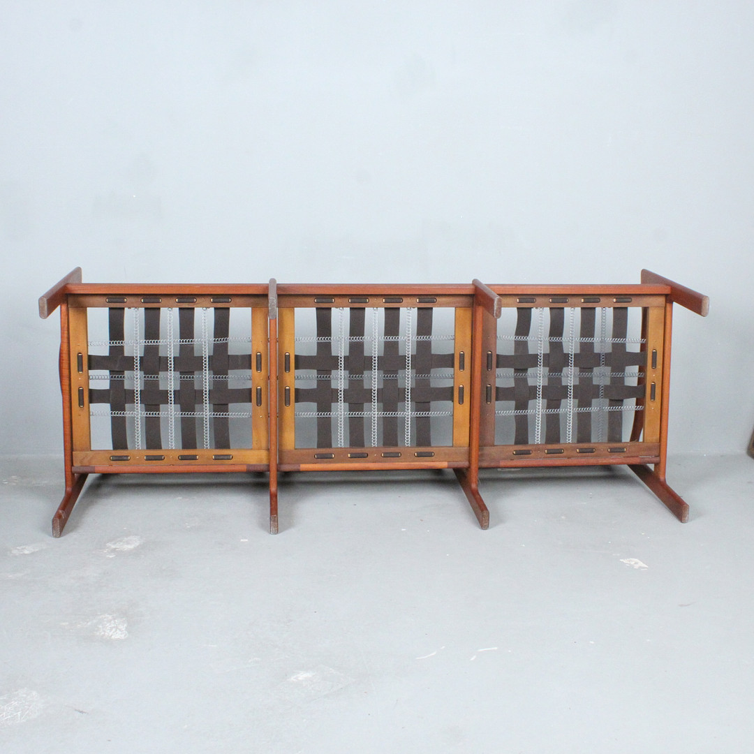 ILLUM WIKKELSØ. Niels Eilersen, Sofa / Dreisitzer, Teak, Wolle, Dänemark, 1960er Jahre.