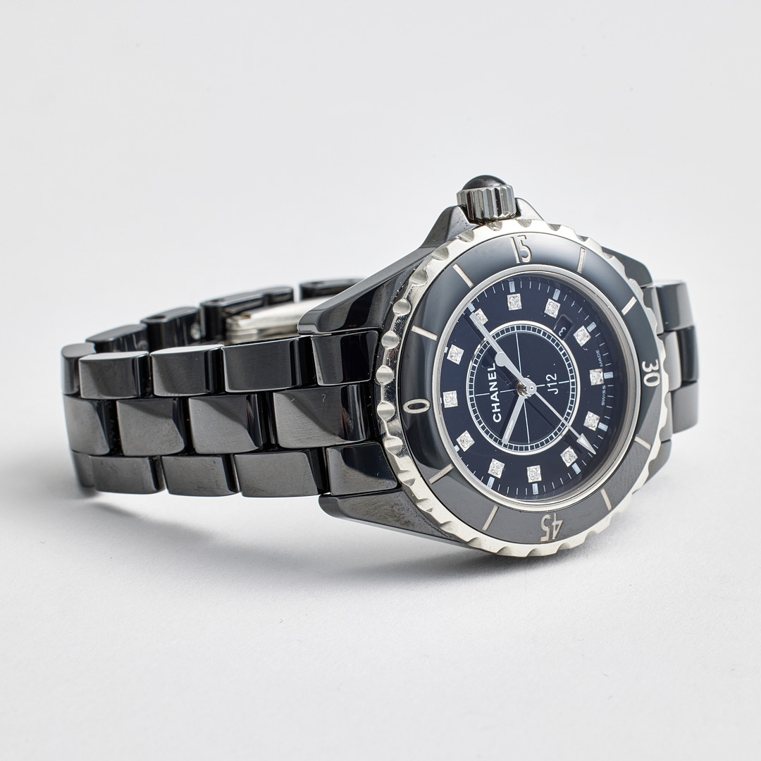 CHANEL, women's wristwatch, J 12, ceramic.
