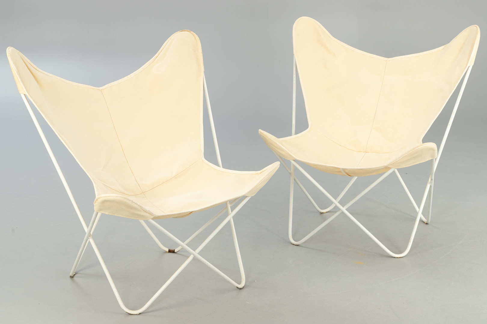 ANTONIO BONET, JUAN KURCHAN, JORGE FERRARI-HARDOY. Knoll. Paar Sessel