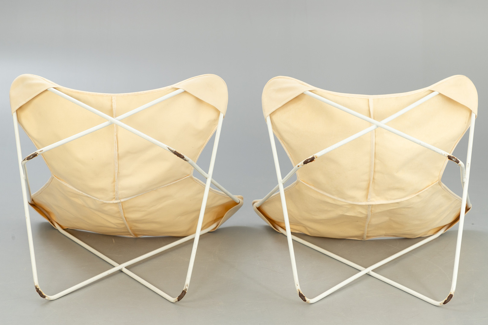 ANTONIO BONET, JUAN KURCHAN, JORGE FERRARI-HARDOY. Knoll. Paar Sessel