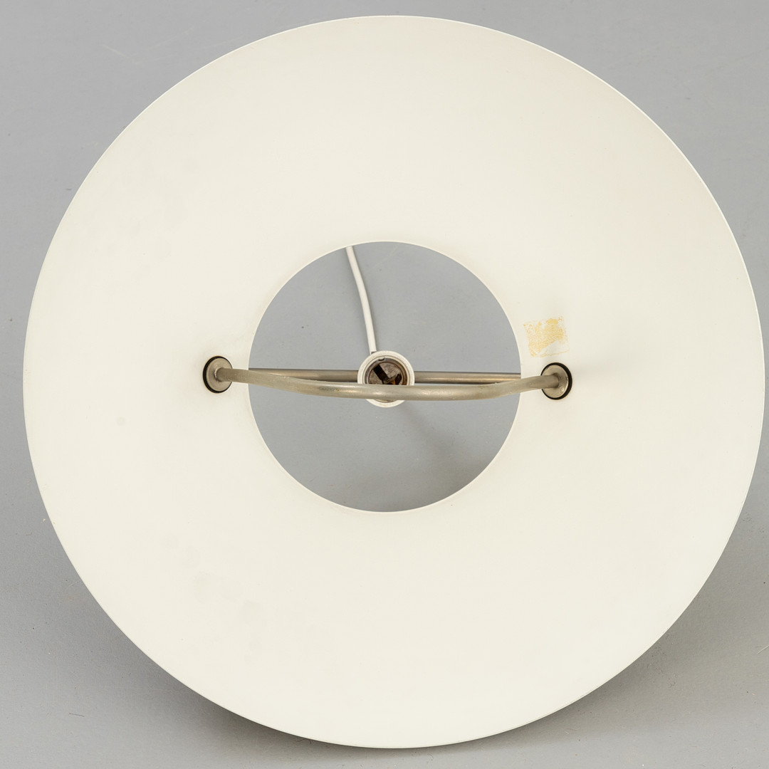 HANS J. WEGNER. Louis Poulsen. Metall Pendelleuchte 