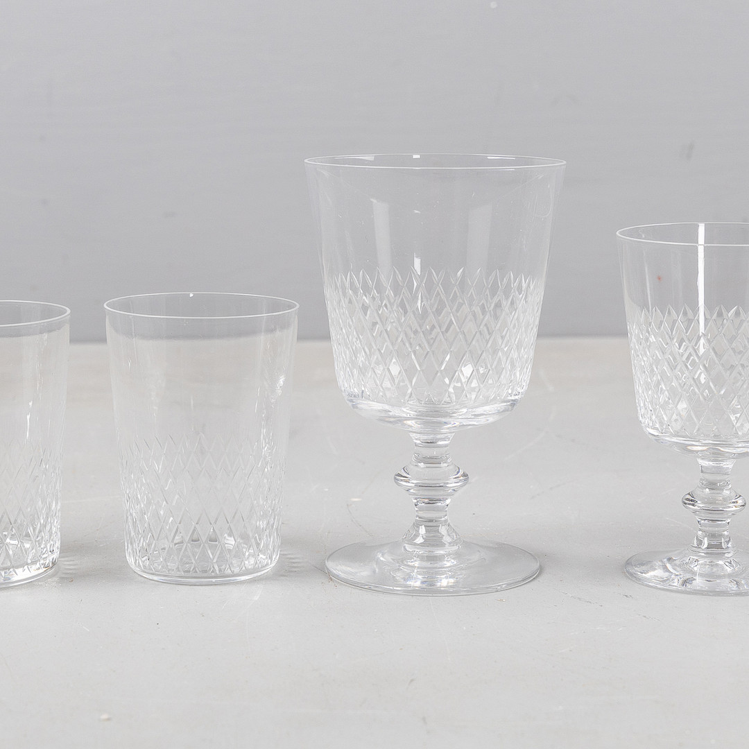 VICKE LINDSTRAND. Glasservis, 80 delar, 