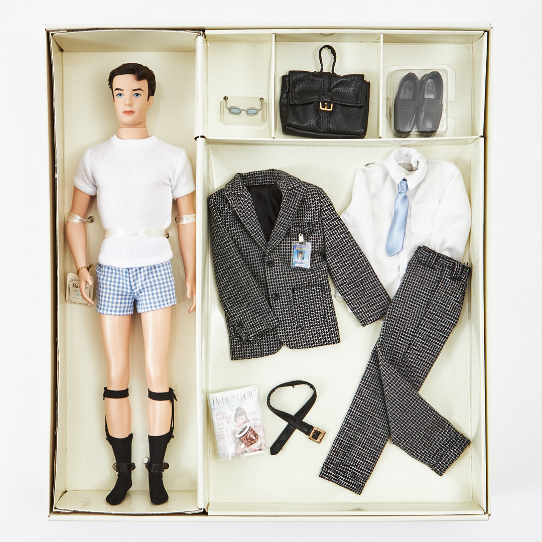 KEN, #56706 Fashion Insider Ken Doll Giftset, For Silkstone Ken, Design Robert Best, Barbie Fashion Model Collection (BFMC), Limited Edition (Box date 2002), Mattel.