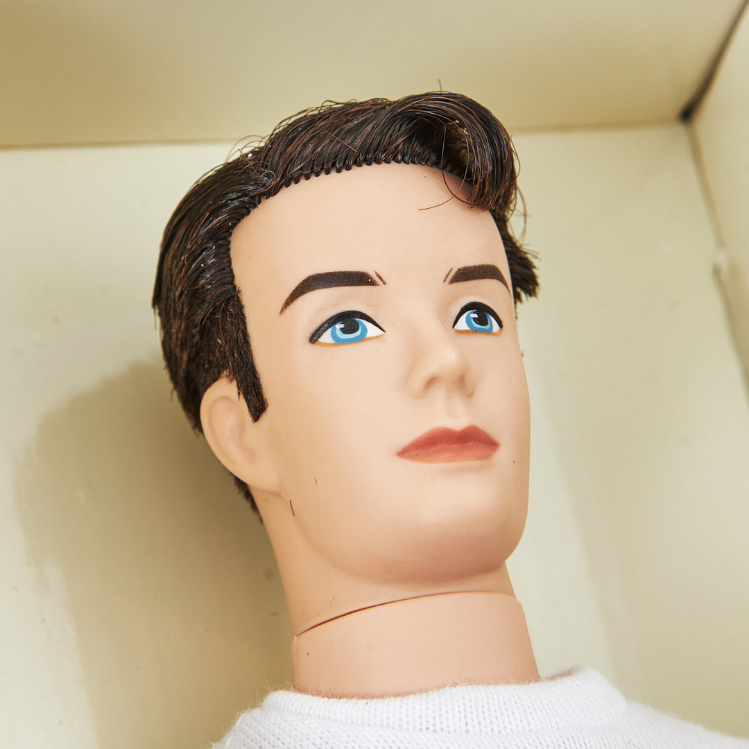 KEN, #56706 Fashion Insider Ken Doll Giftset, For Silkstone Ken, Design Robert Best, Barbie Fashion Model Collection (BFMC), Limited Edition (Box date 2002), Mattel.