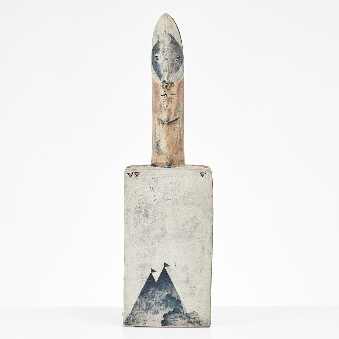 BJÖRN NYBERG. Skulptur, huvud, stengods, pressad och bemålad dekor, signerad.