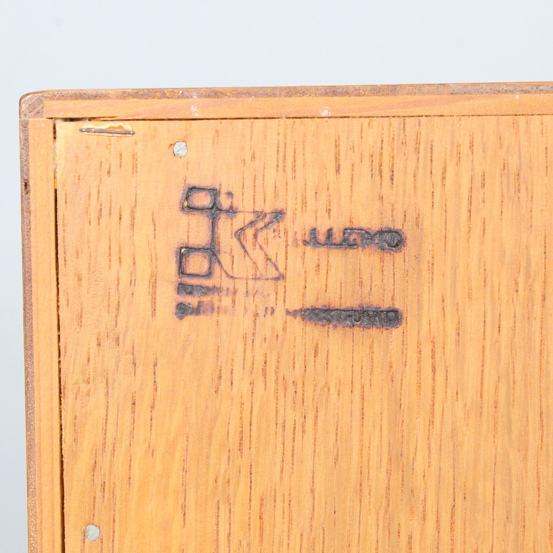 GUNNAR MYRSTRAND. Källemo. Highboard aus Eiche, Schweden, 1960er Jahre.