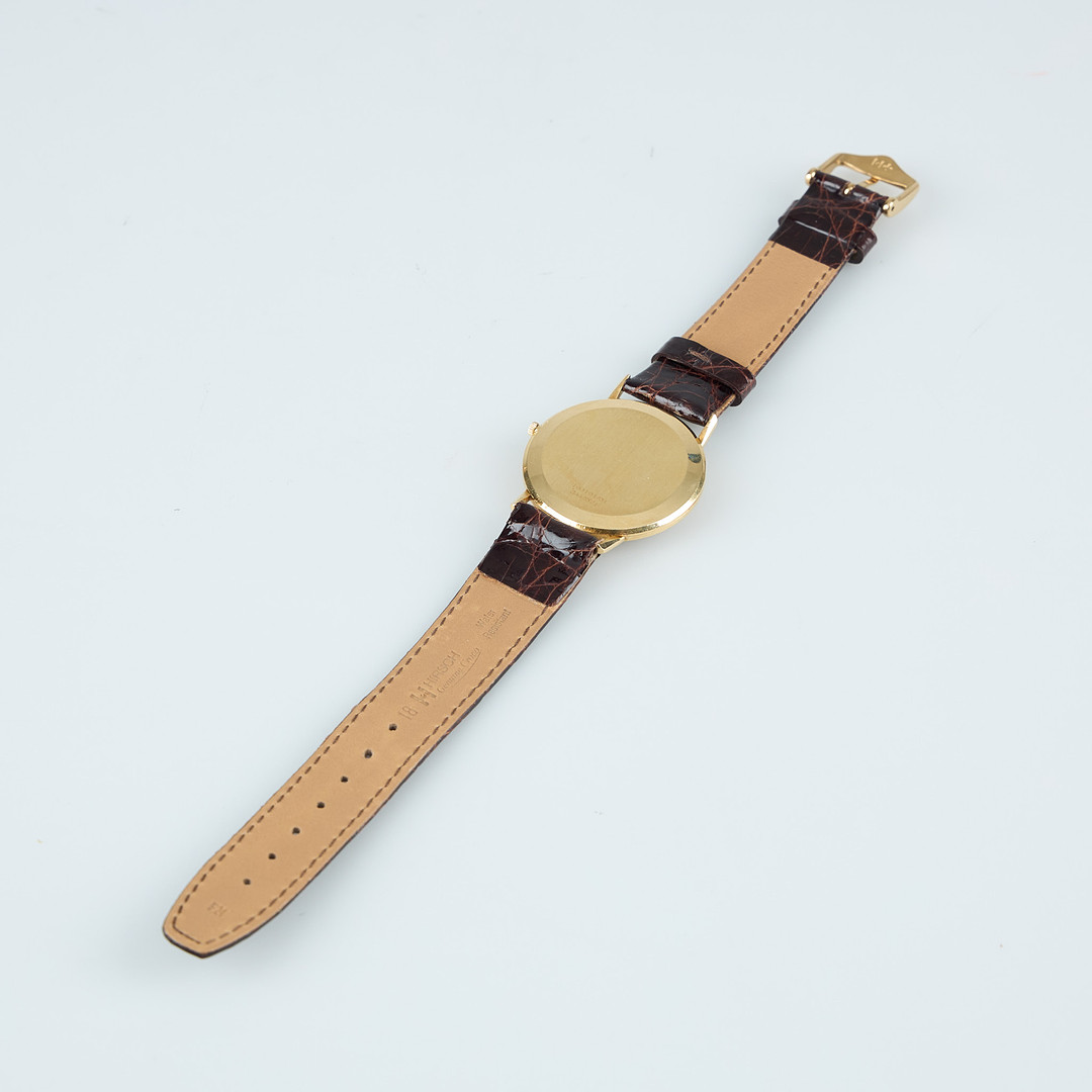 UNIVERSAL GENEVE, Golden Shadow, 34 mm, 18K guld, automatisk, plexiglas, 1960-tal.