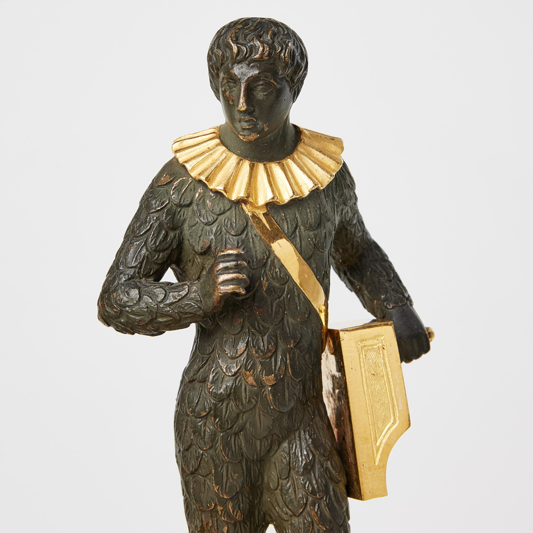 PAPAGENO och MONOSTATOS, ett par, sannolikt Österrike 1800-talets första hälft, matterad och polerad brännförgylld och mörkpatinerad brons.