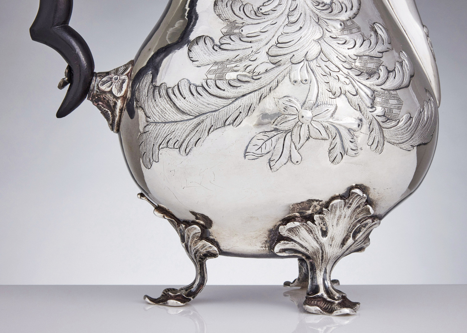 CARL GUSTAF AHLELUNDH. Kaffekanna, silver, Kalmar 1787. Rokoko.