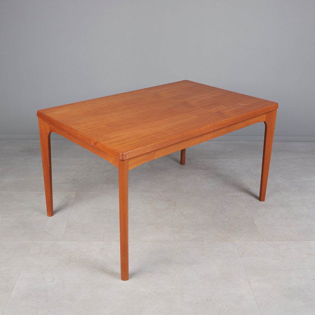 Henning Kjaernulf, Vejle Stole und Mobelfabrik, Esstisch / Tisch, Teak, 1960er Jahre, Dänemark.