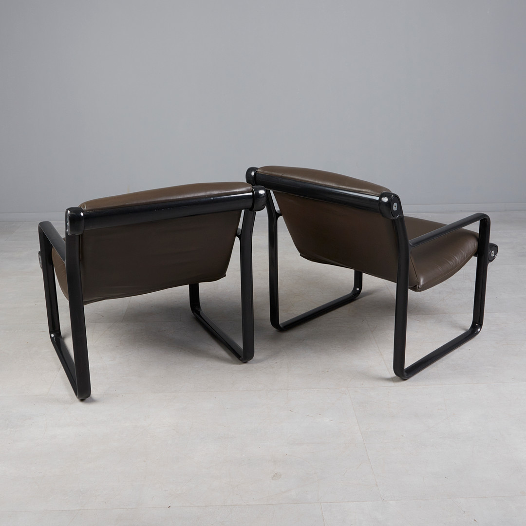 BRUCE HANNAH & ANDREW MORRISON. für Knoll, zwei Armlehnsessel / Lounge Chairs, Stahl, Leder, 1970er Jahre, USA (2).