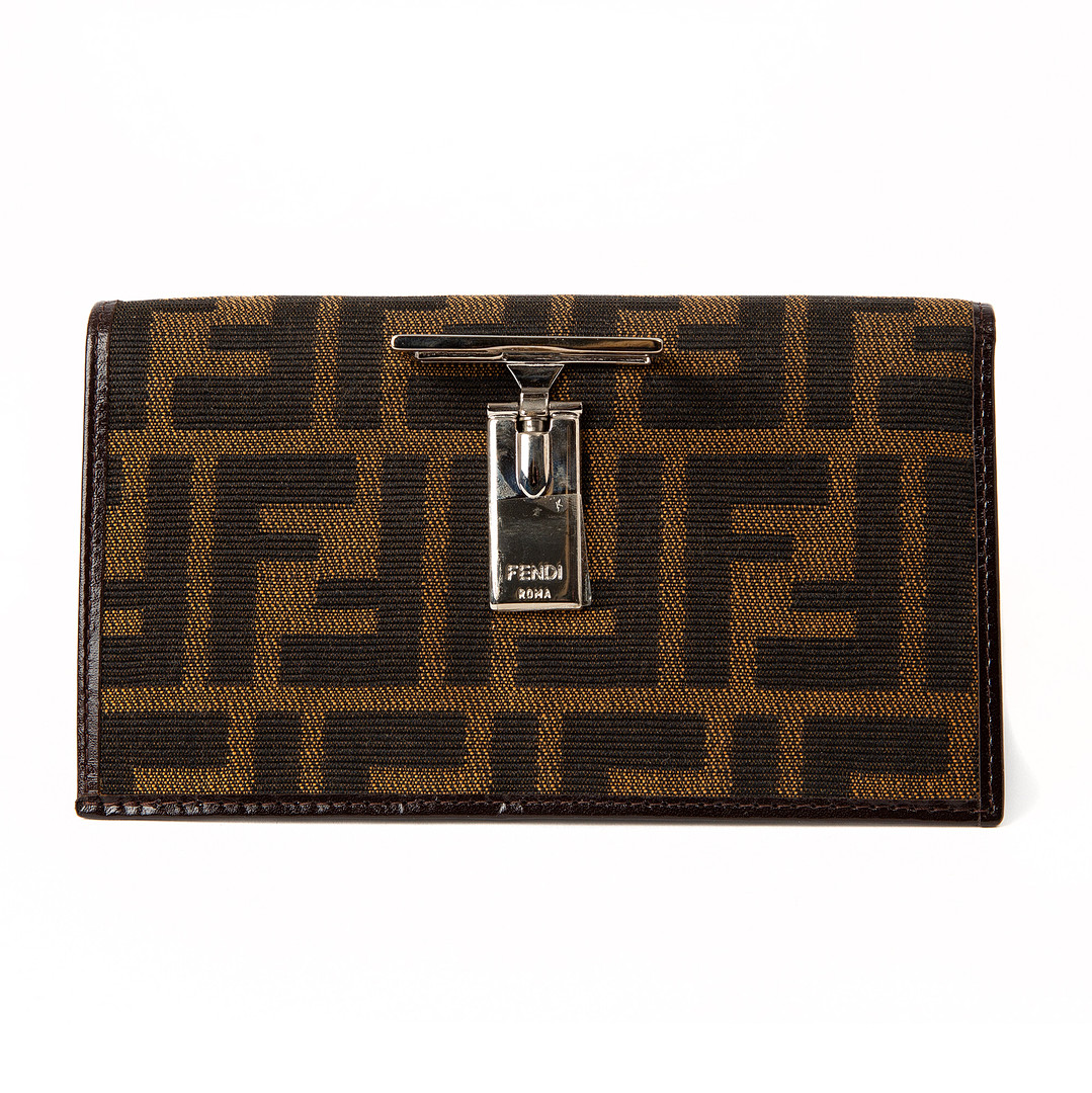 FENDI. Plånbok, textil, Italien.