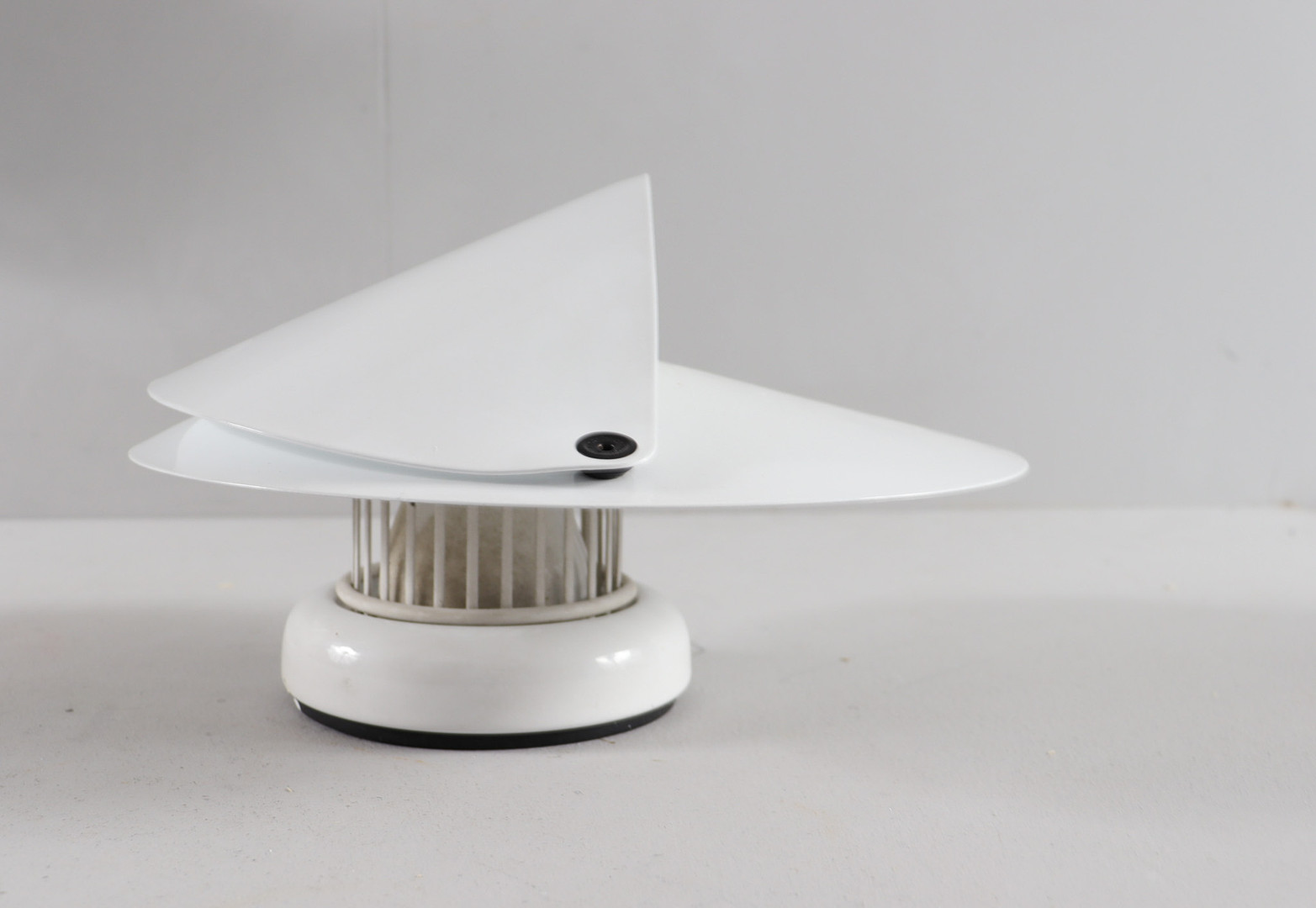 ACHILLE CASTIGLIONI. Wandlampe/Wandleuchte von Achille Castiglioni für Flos, Modell: 'Giovi', Italien, 1980er Jahre.