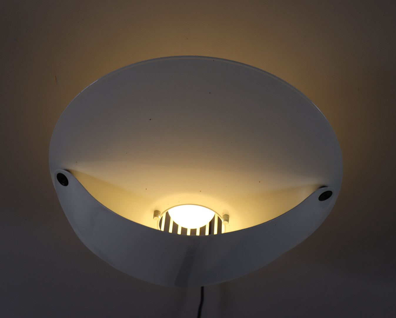 ACHILLE CASTIGLIONI. Wandlampe/Wandleuchte von Achille Castiglioni für Flos, Modell: 'Giovi', Italien, 1980er Jahre.