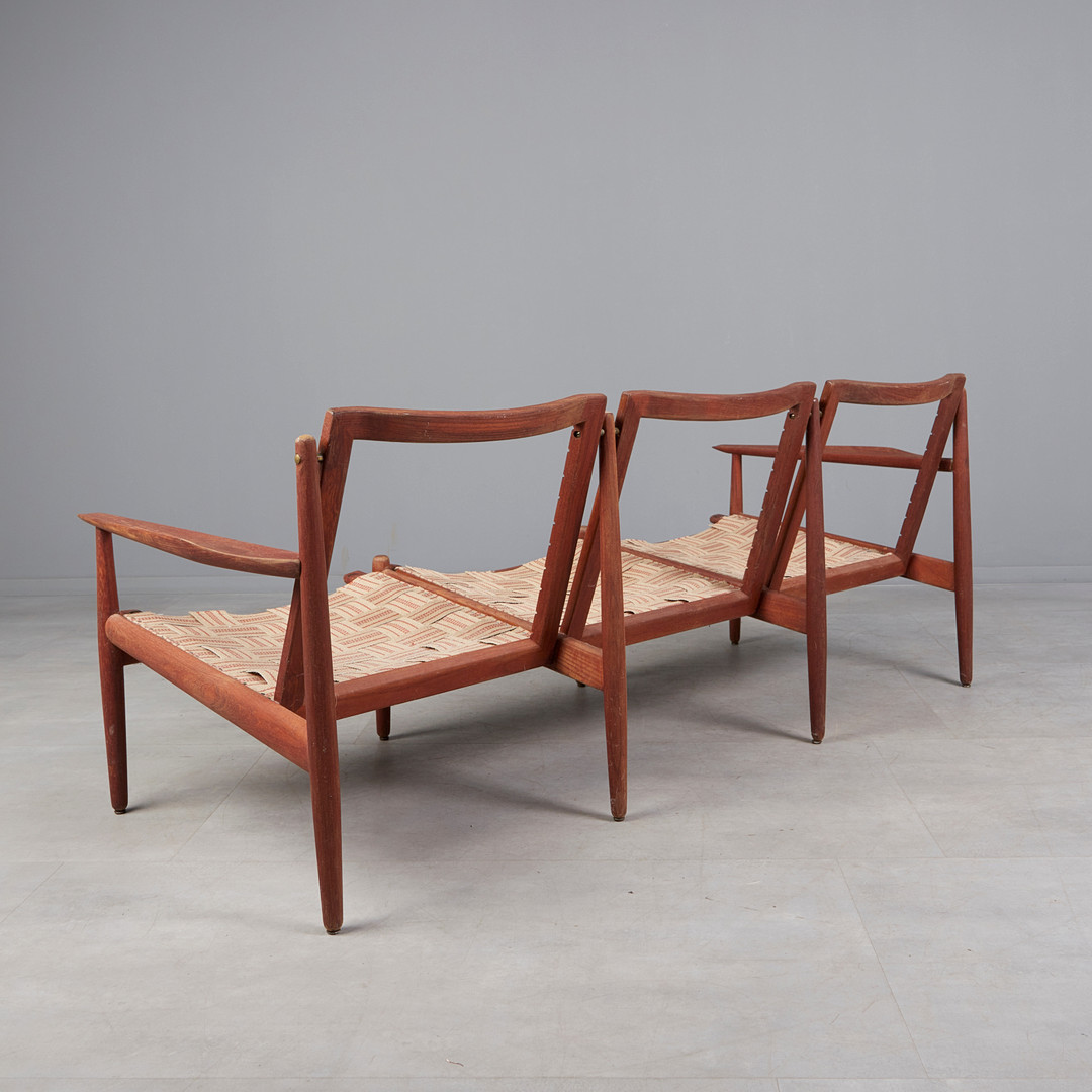 ARNE VODDER. Glostrup Møbelfabrik, Sofa / Sitzbank, Teak, Stoff, 1960er Jahre, Dänemark.