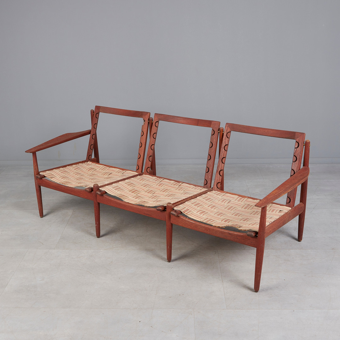 ARNE VODDER. Glostrup Møbelfabrik, Sofa / Sitzbank, Teak, Stoff, 1960er Jahre, Dänemark.