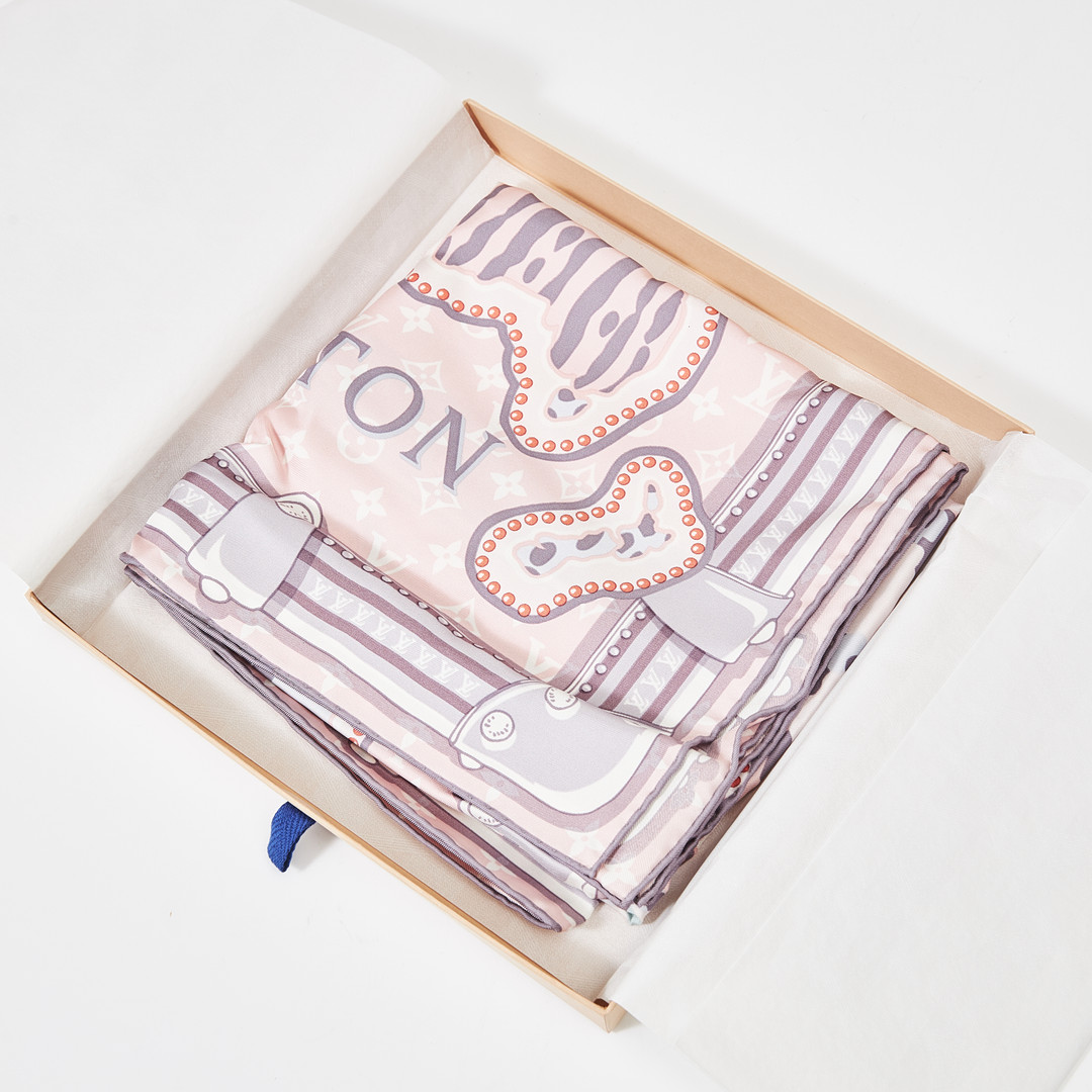 LOUIS VUITTON, scarf,