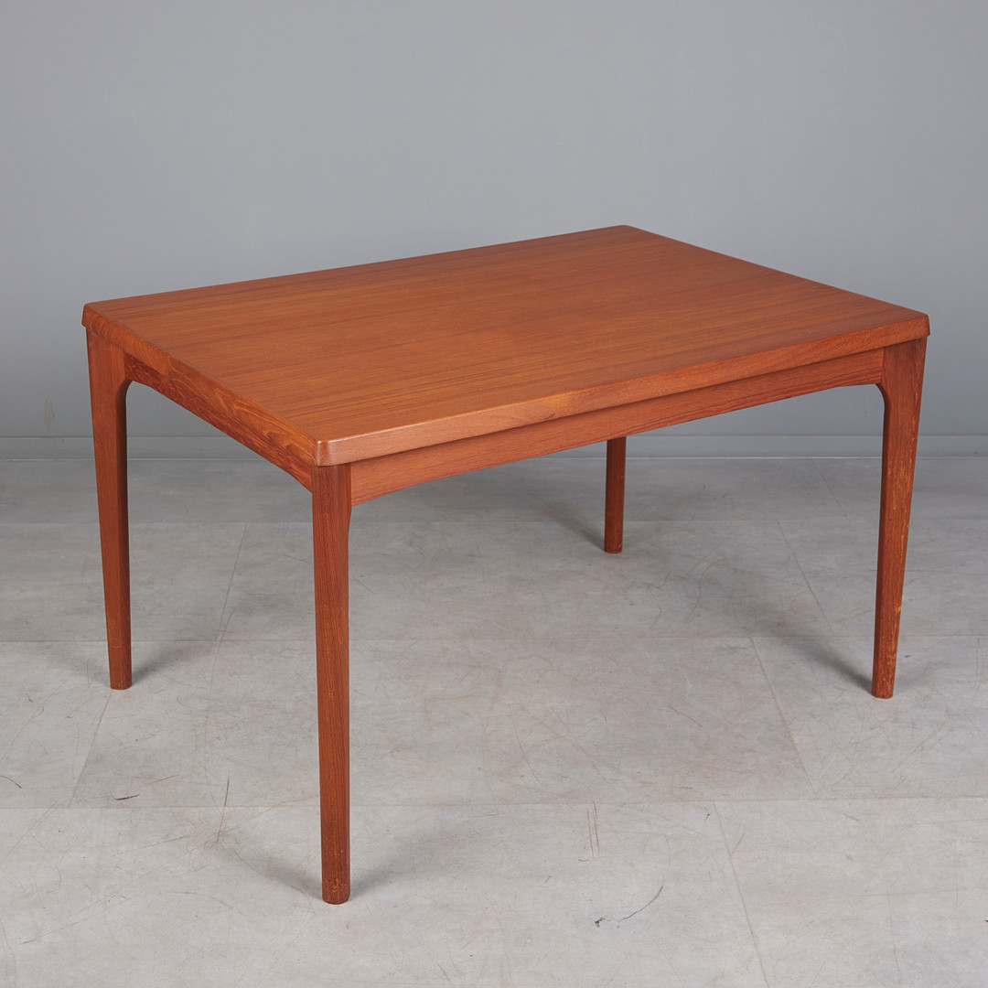 HENNING KJAERNULF. für Vejle Stole & Møbelfabrik, Esstisch / Tisch, Teak, 1960er Jahre, Dänemark.