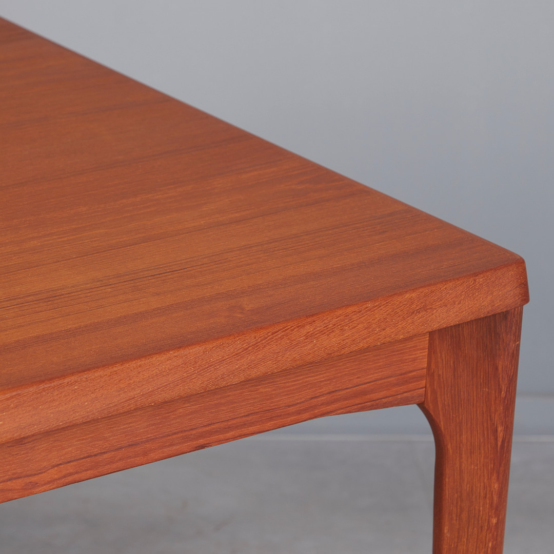HENNING KJAERNULF. für Vejle Stole & Møbelfabrik, Esstisch / Tisch, Teak, 1960er Jahre, Dänemark.