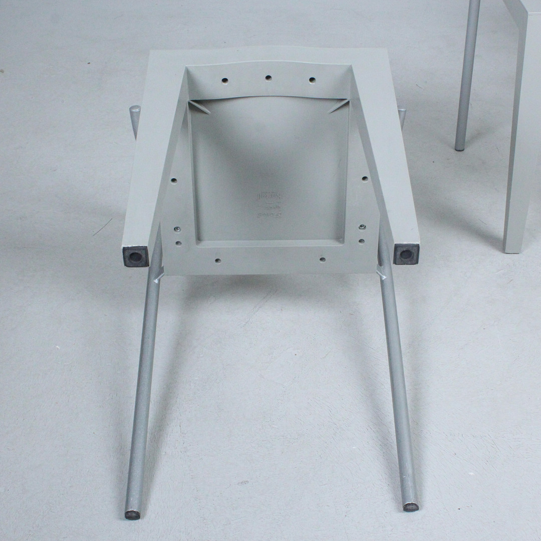 PHILIPPE STARCK. Set Stühle / Stapelstühle, Modell 'Dr. Glob', Italien, 1990er Jahre.