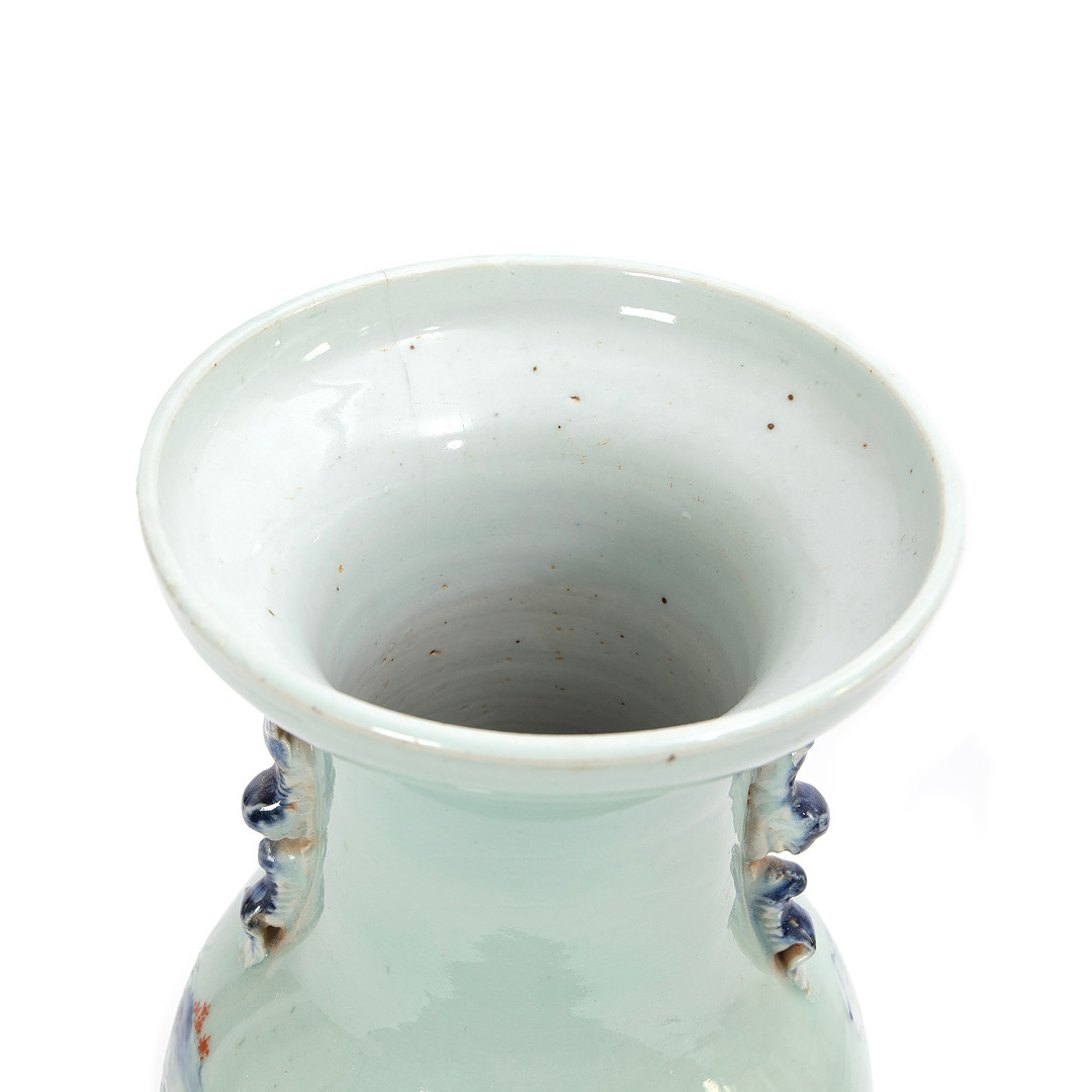 VAS. Porslin, Kina, 1800-tal.