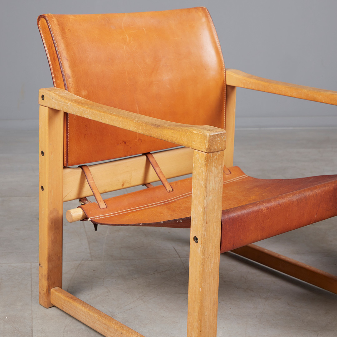 KARIN MOBRING. Ikea, zwei Sessel / Lounge Chairs, Modell 'Natura', Pinie, Leder, 1970er Jahre, Schweden (2).