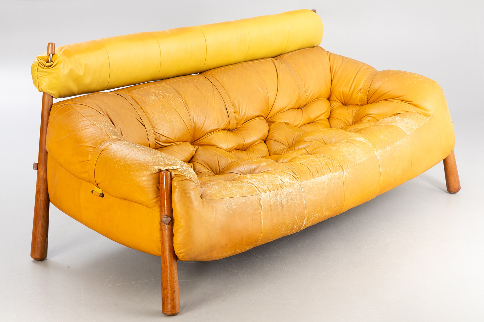 PERCIVAL LAFER. 3-Sitzer / Sofa MP81, Brasilien, 1960er Jahre.
