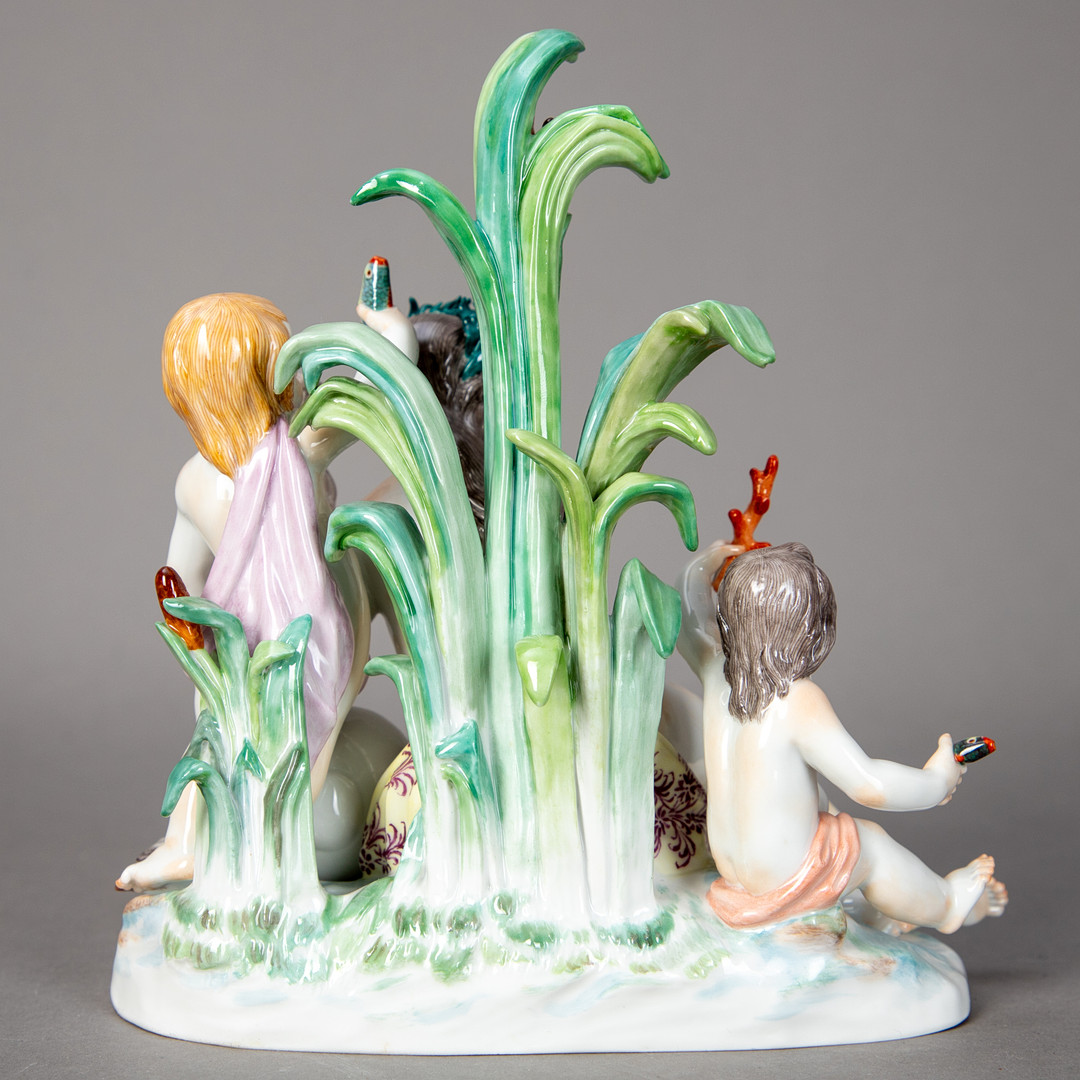 JOHANN JOACHIM KAENDLER (1706-1775). Figurengruppe aus der allegorischen Serie ´Vier Elemente`, Meissen, nach 1950 (4).