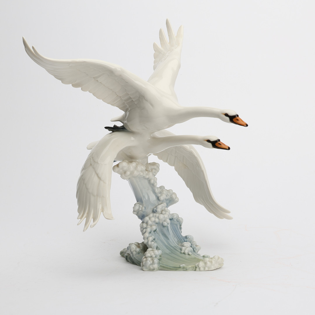 HANS ACHTZIGER. Figurin, Hutschenreuther, Tyskland, 1900-tal, porslin.