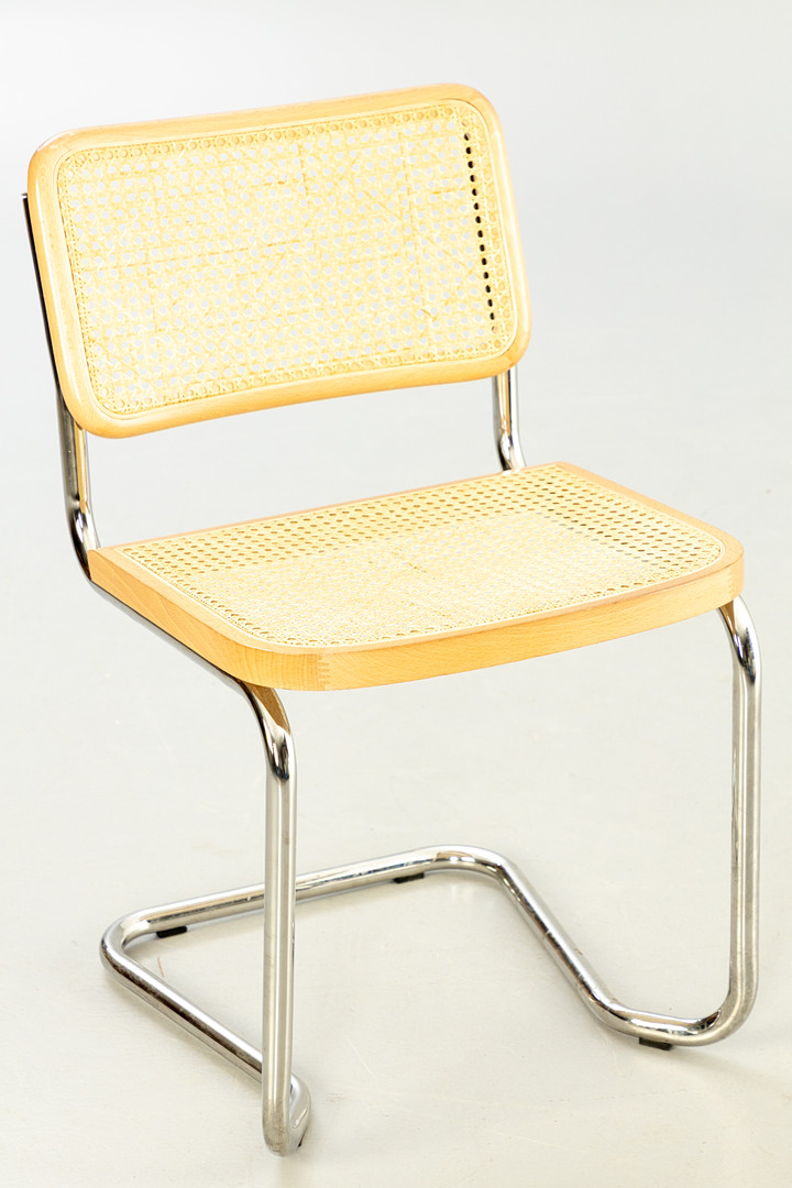 Freischwinger nach Thonet, Rattan und Chrom, Italien, 1980-1990er Jahre (3).