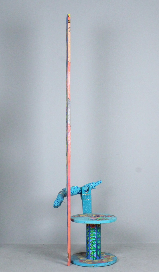 PETRA PESCHKES. Skulpturaler Stuhl / Skulptur, Holz.