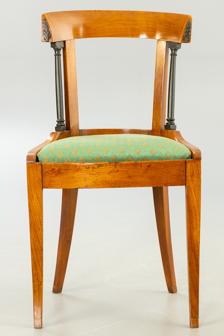 Drei Biedermeier-Stühle, Flandern, 1830 (3).