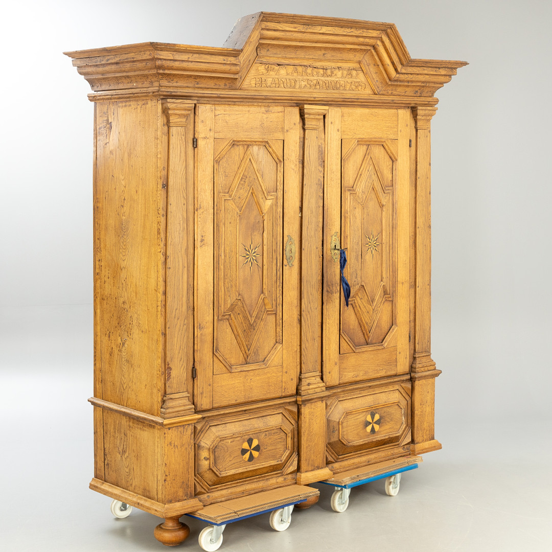 Barock-Dielenschrank, Eiche, Norddeutschland, 18. Jh.