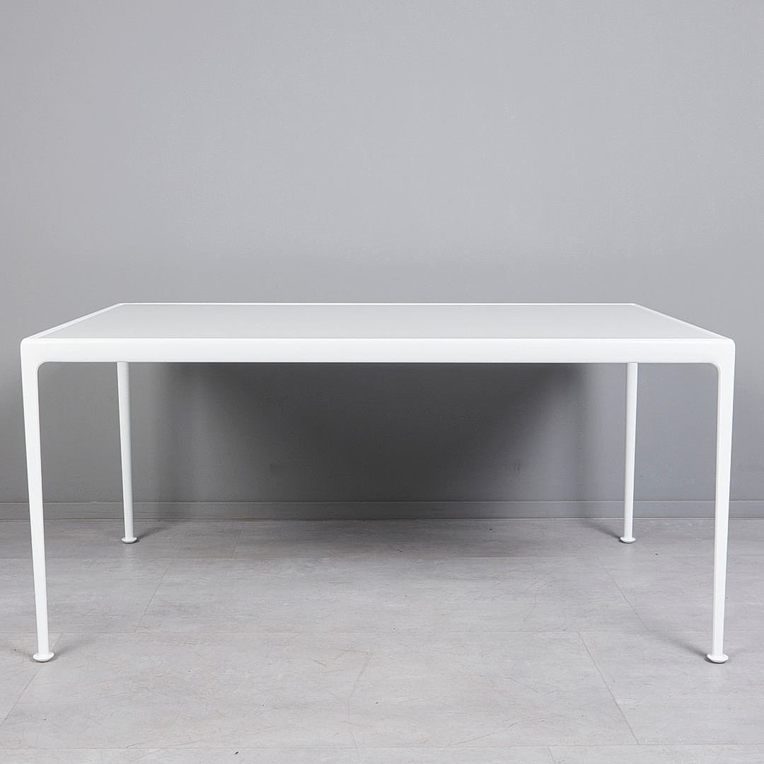 RICHARD SCHULTZ (1926 - 2021). für Knoll International, Esstisch / Outdoor-Tisch, Modell '1966', Stahl, emailliert, Aluminium, Entwurf 1966, USA.