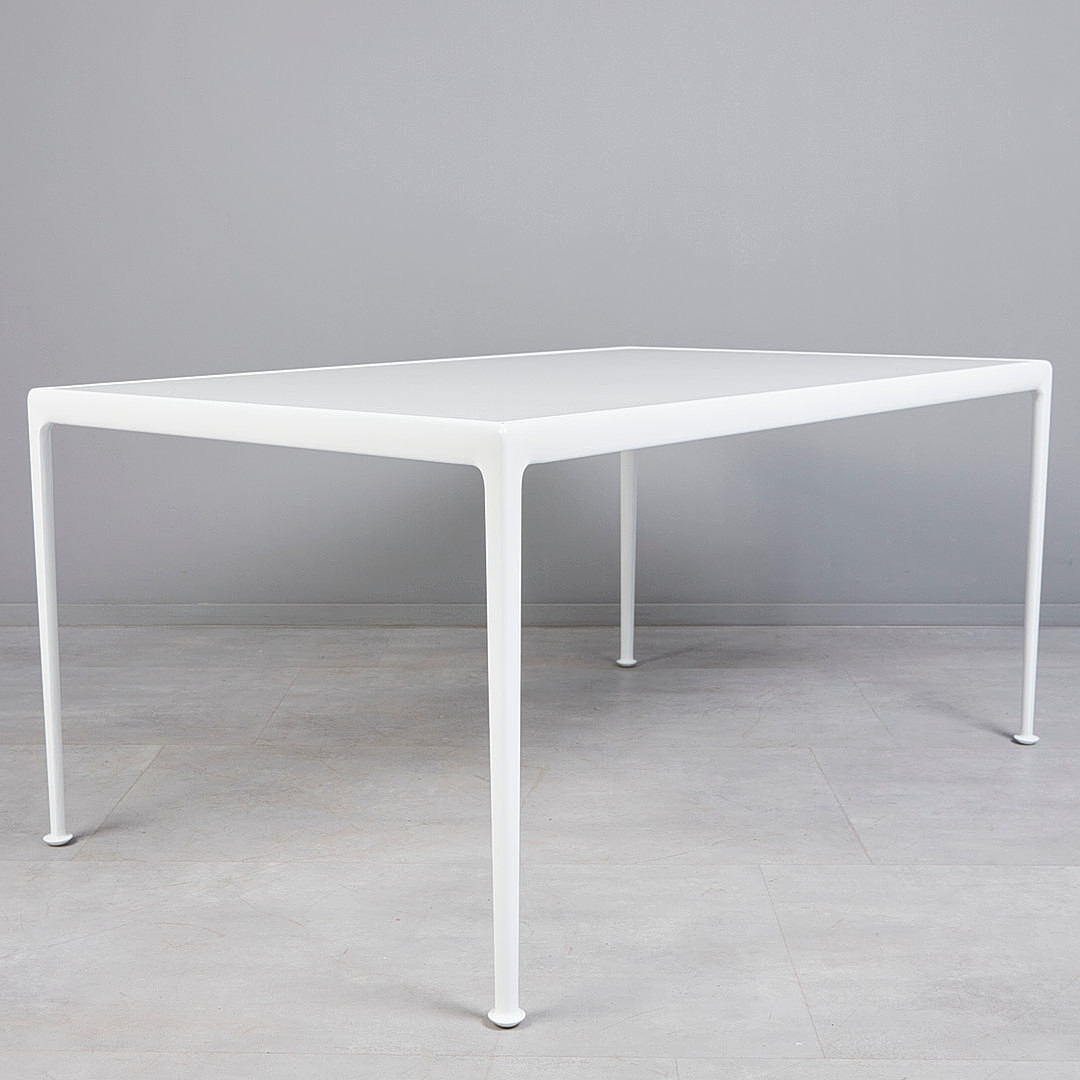 RICHARD SCHULTZ (1926 - 2021). für Knoll International, Esstisch / Outdoor-Tisch, Modell '1966', Stahl, emailliert, Aluminium, Entwurf 1966, USA.