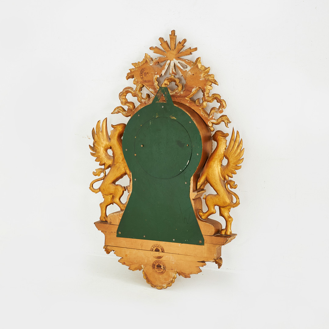 VÄGGUR, 1900-tal, empirestil, förgylld, märkt Robert Engström, Stockholm.