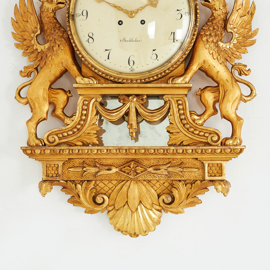 VÄGGUR, 1900-tal, empirestil, förgylld, märkt Robert Engström, Stockholm.