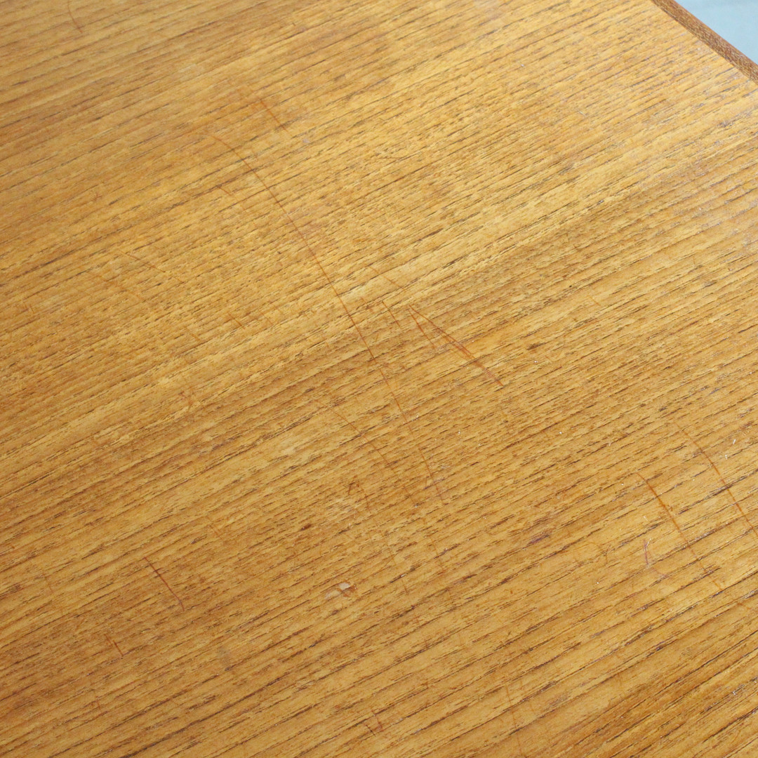 HENNING KJÆRNULF. VEJLE MØBELFABRIK. Erweiterbarer Tisch / Esstisch, Teak, 1960er Jahre.