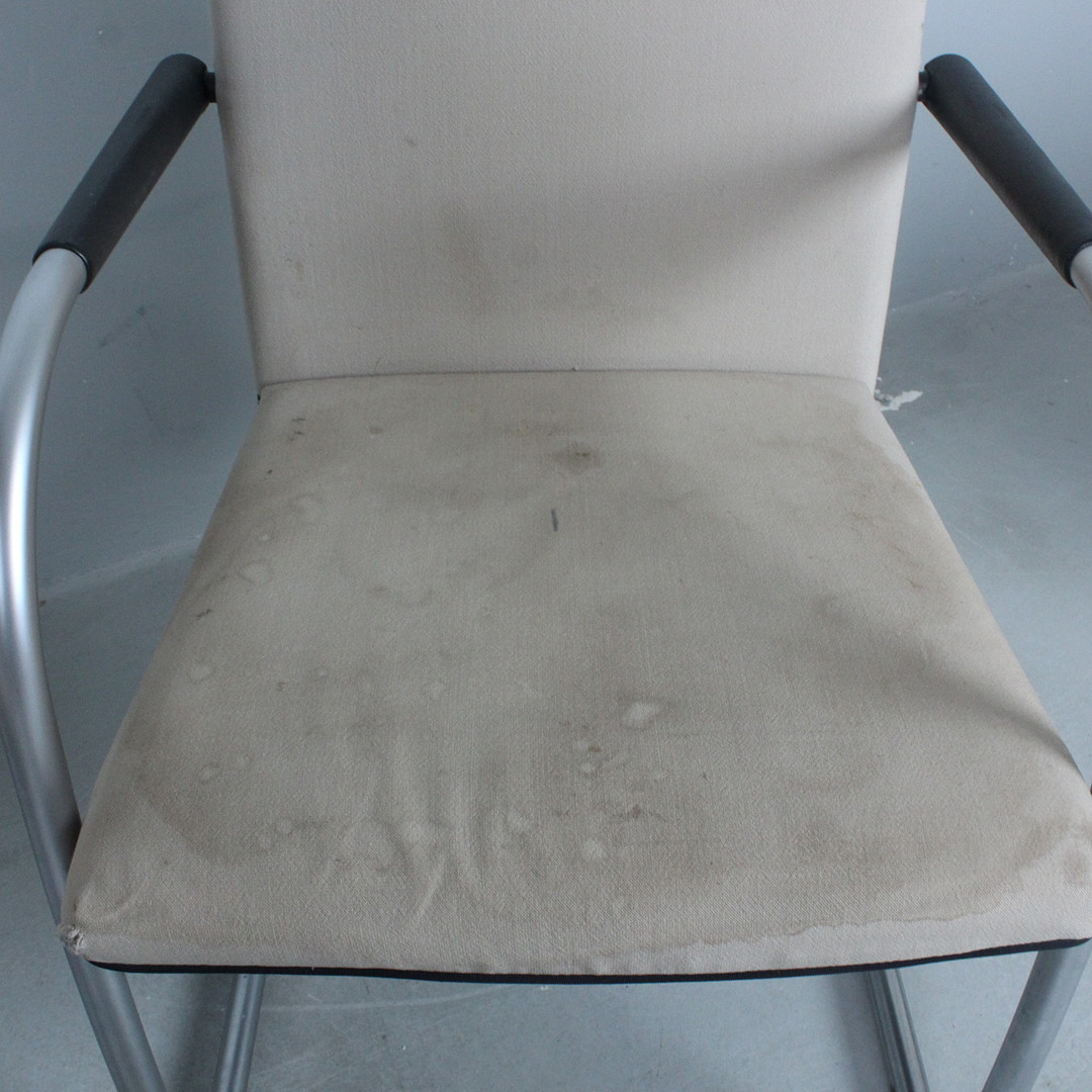 VITRA. Paar Freischwinger, Modell '' Visasoft ''.