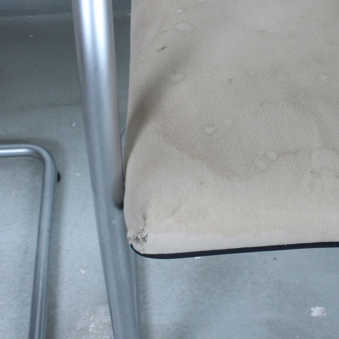 VITRA. Paar Freischwinger, Modell '' Visasoft ''.