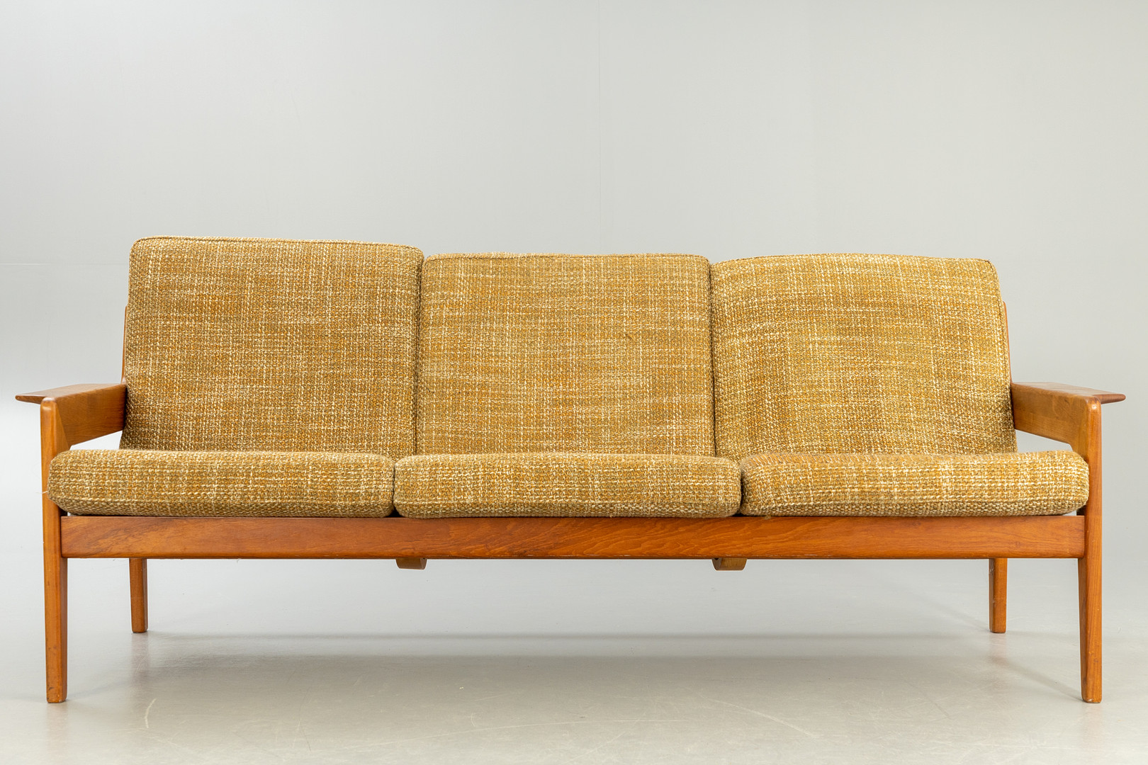 ARNE WAHL IVERSEN. Komfort. 3-Sitzer / Sofa. Dänemark, 2. Hälfte 20. Jh.
